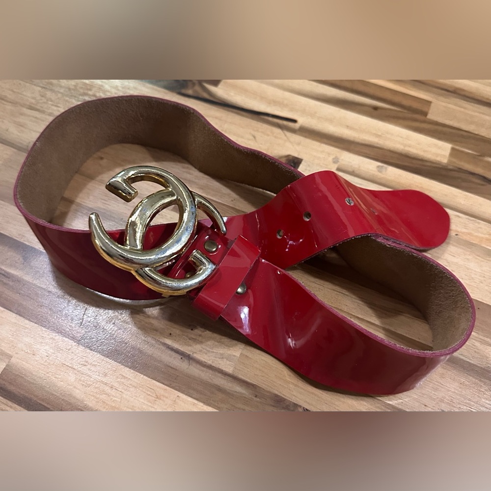 Vintage 1970s GUCCI RED PATENT Leather GG Buckle Wide Belt AS-IS 27-33” waist - Picture 3 of 14